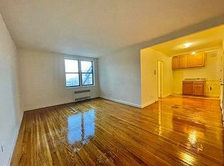 72-10 37th Ave #506, Jackson Heights, NY 11372