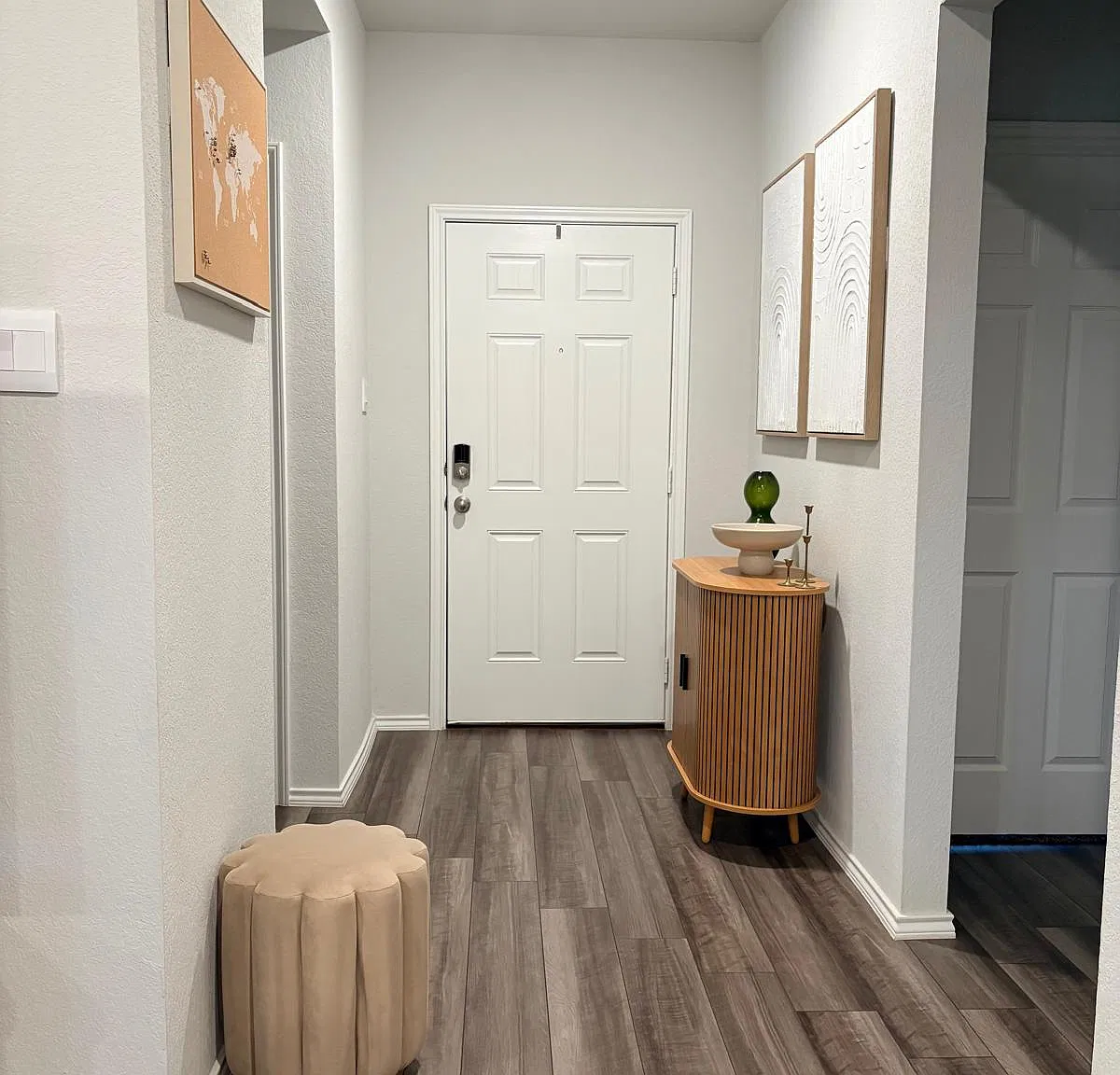3 bed, 1409 sqft, $1,700 — Photo 3
