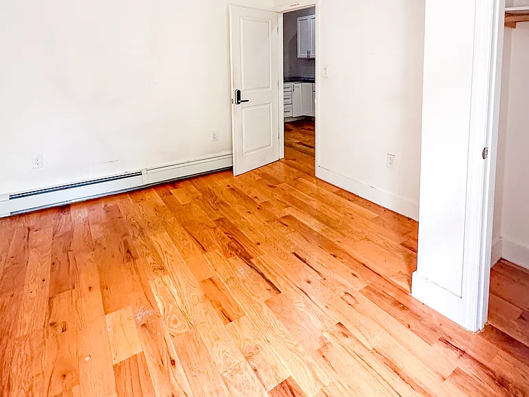 494 Hart St #1 — Photo 10