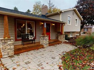 227 N Quick St, Blissfield, MI 49228