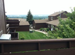 1577 16th St NW, Minot, ND 58703