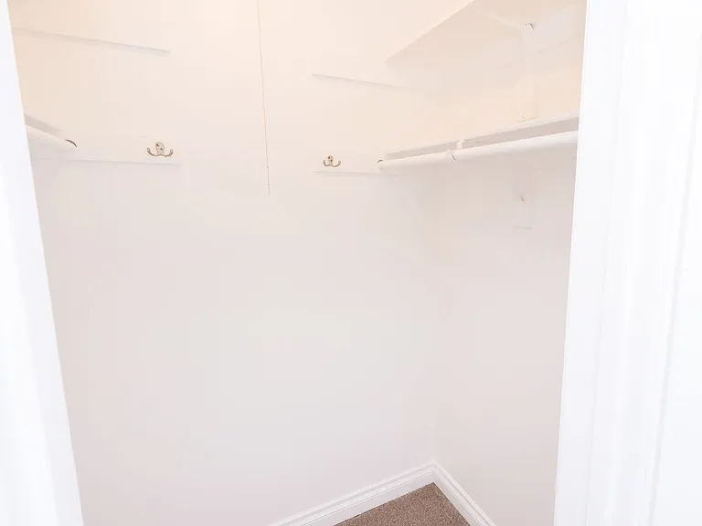 455 Ballantyne St #8 — Photo 56