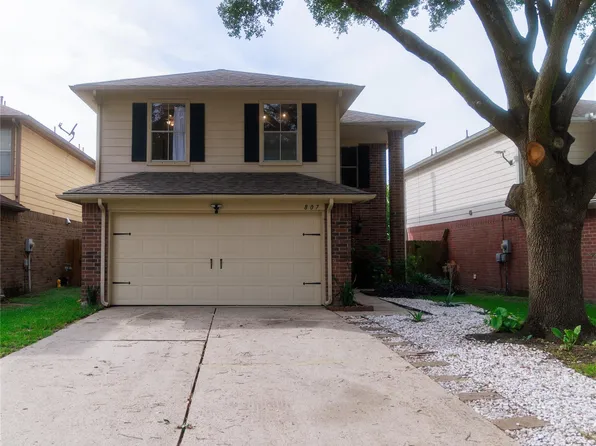 807 W Oak Dr, Houston, TX 77073