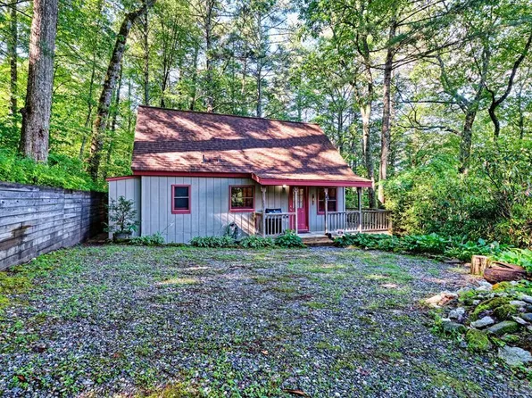1459 Norton Road, Cashiers, NC 28717
