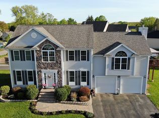 24 Hunter Ave, Methuen, MA 01844