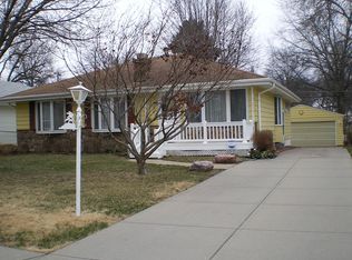 7417 Hascall St, Omaha, NE 68124