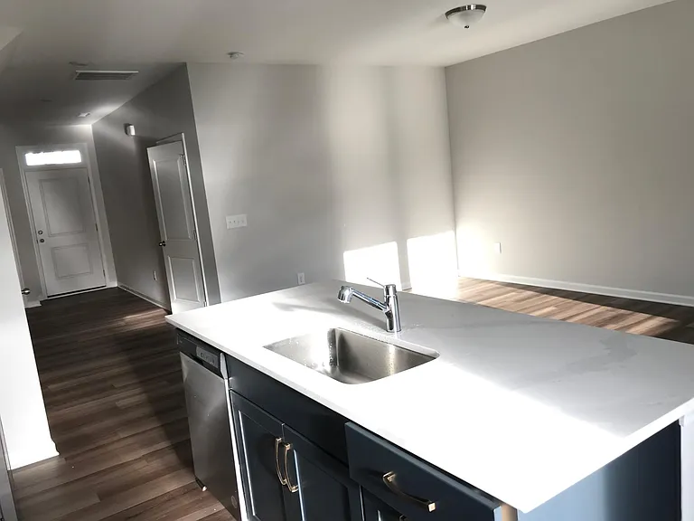 828 Oak Center Dr — Photo 10