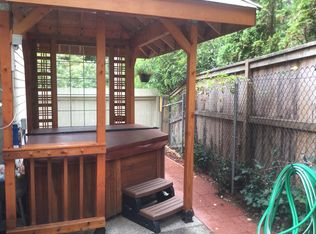 16255 21st Ave SW, Burien, WA 98166