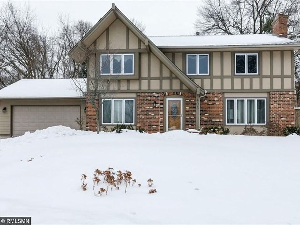 Welcome to this meticulously updated home. Pool!