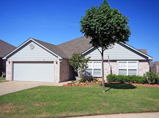 9508 N 109th Ave E, Owasso, OK 74055