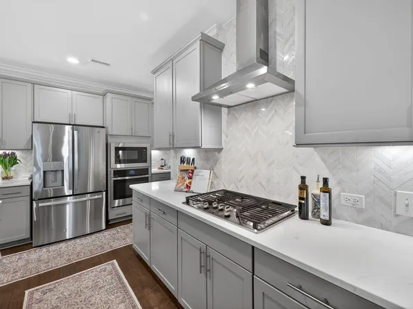 100 English Violet Ln, Raleigh, NC 27610