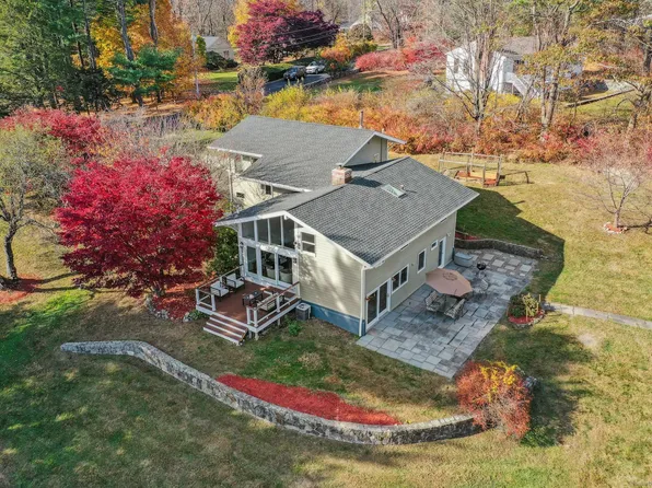 51 Old Farm Road, Weston, CT 06883
