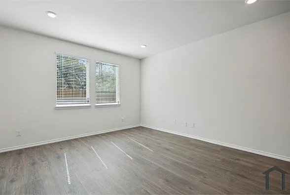 323 Clematis St — Photo 9