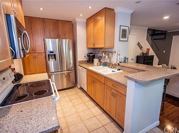 4th image of 424 N Jeanine Dr Unit D