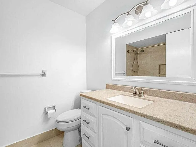 9046 E Highland Pines Blvd — Photo 6