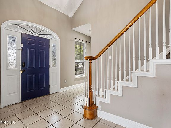 4th image of 11850 Summerhaven Cir