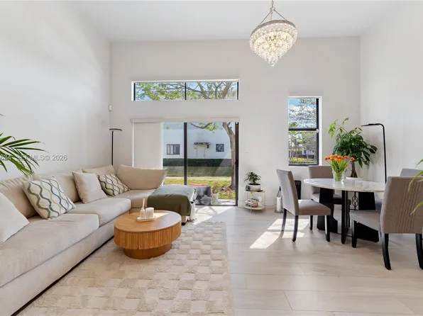 4440 NW 8th Ct, Fort Lauderdale, FL 33317