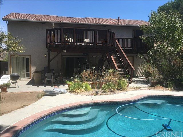 2nd image of 15226 Oleander Ct