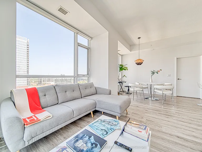 200 Sackville St #Penthouse 08 — Photo 16