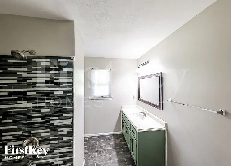 1521 Cedargate Cir — Photo 12