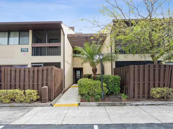 770 Village Lake Ter N APT 208, Saint Petersburg, FL 33716