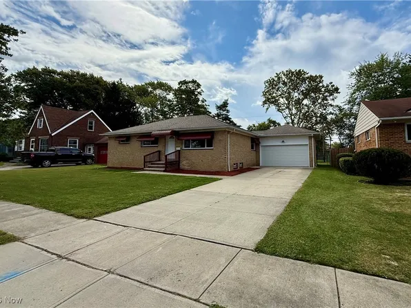 19504 Sumpter Rd, Warrensville Heights, OH 44128