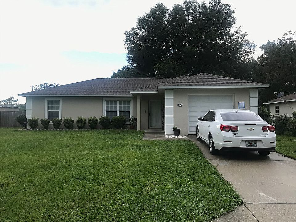 1st image of 690 NE 130th Ct