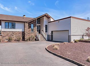 288 Aldo Dr, Toms River, NJ 08753