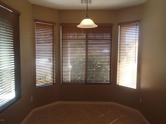 5th image of 17420 W Mandalay Ln
