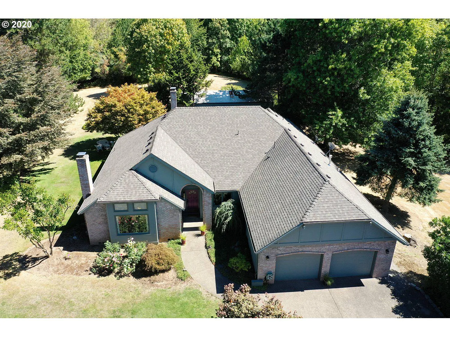 1320 NW Susbauer Rd photo 1