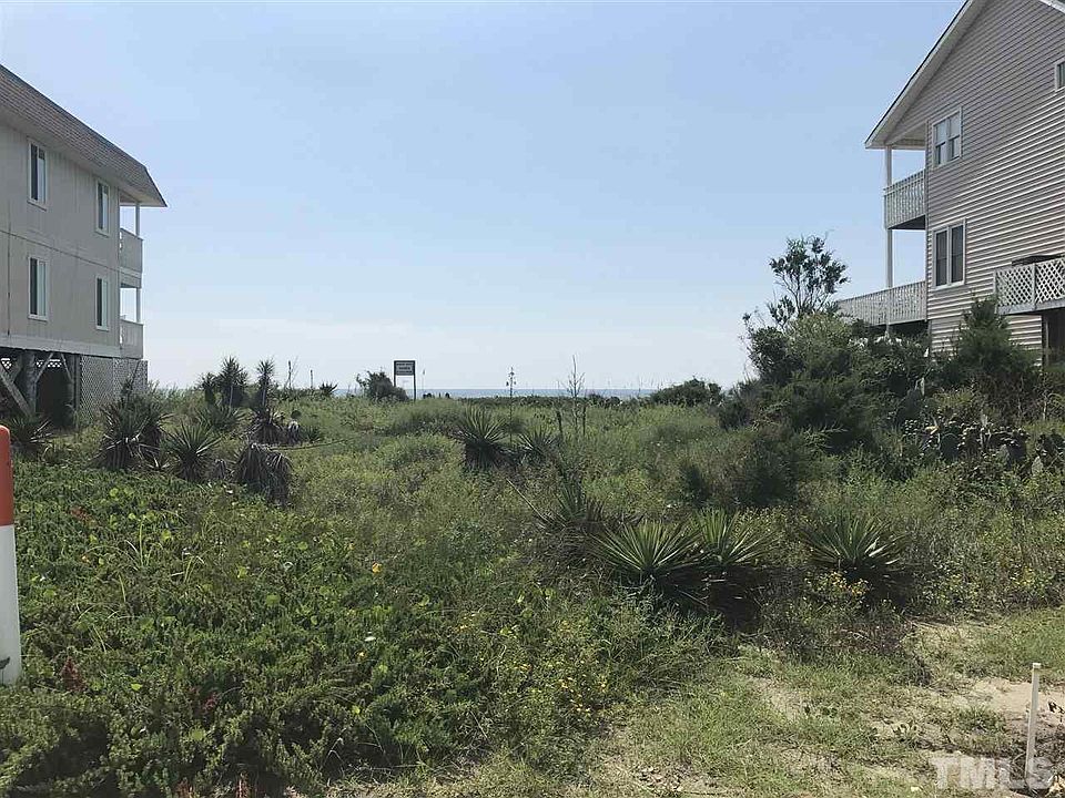 2nd image of 102 Ocean Blvd E