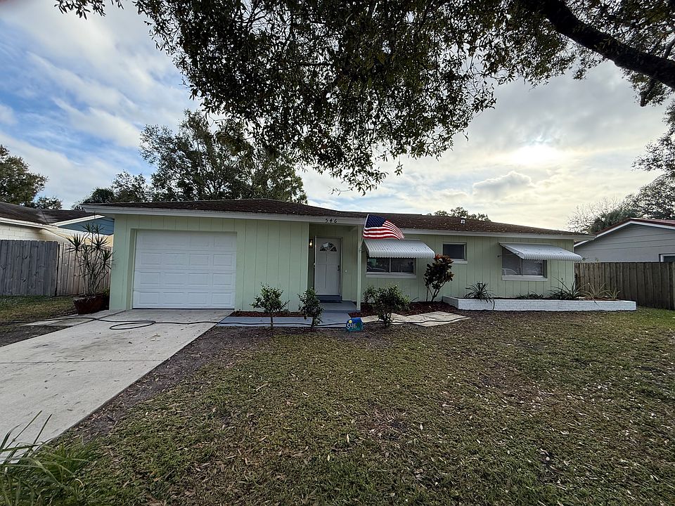 1st image of 546 21st Ave