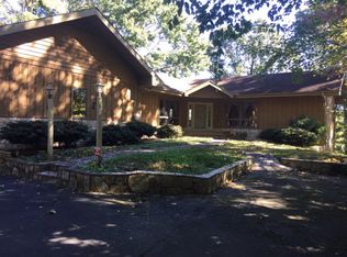 50 Burnt Branch Overlook Dr, Marble, NC 28905
