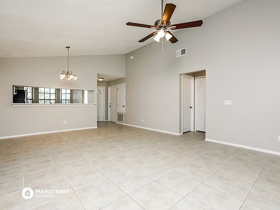 5th image of 1927 Sheeler Oaks Dr