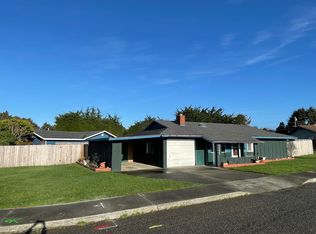1955 Wavecrest Ct, McKinleyville, CA 95519