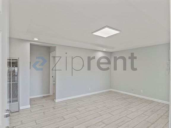 5th image of 2659 Baldwin Ln Unit B