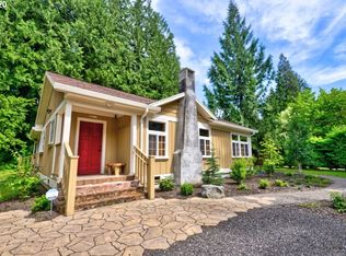 60111 E Sleepy Hollow Dr, Sandy, OR 97055