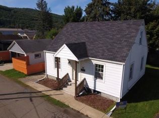 26 Taylor St, Corning, NY 14830