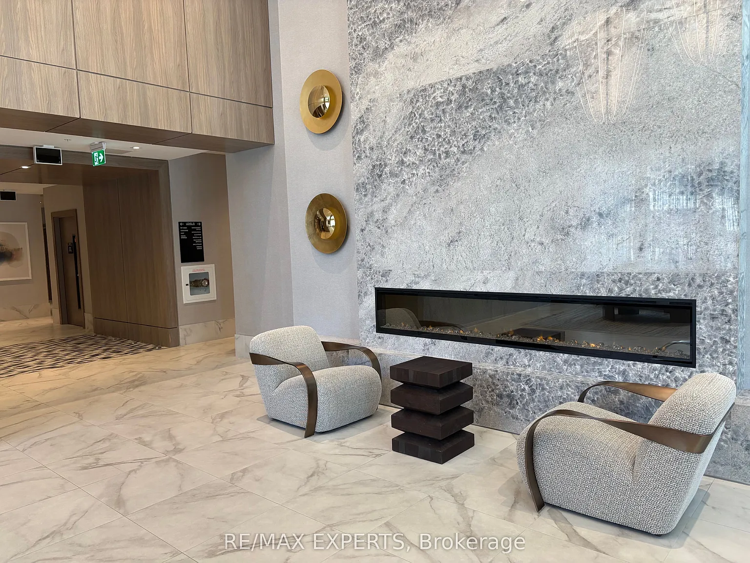 2 bed, $2,400 — Photo 3
