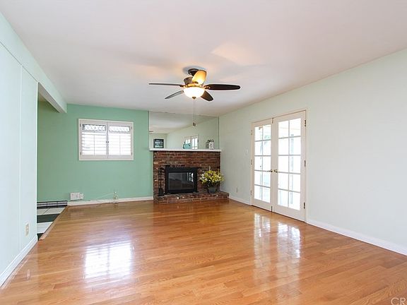 4th image of 16065 Bahama St