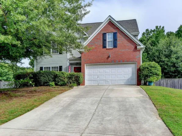 2978 Heritage Glen Dr, Gainesville, GA 30507
