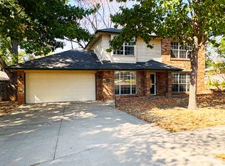 3900 Goshawk Cir, Norman, OK 73072
