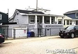 39 Virginia Ave
