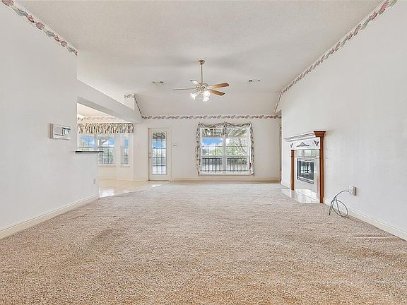 5th image of 107 Lakelawn Dr