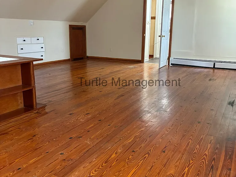 408 N Bruffey St — Photo 13
