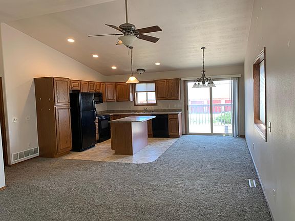 2nd image of 7514 S Peregrine Pl