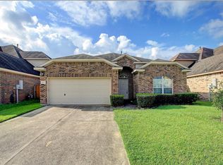 9517 Blue Bonnet Dr, Texas City, TX 77591