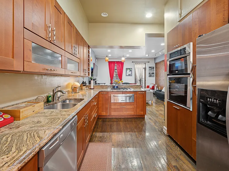 591 Walton Ave #2 — Photo 8