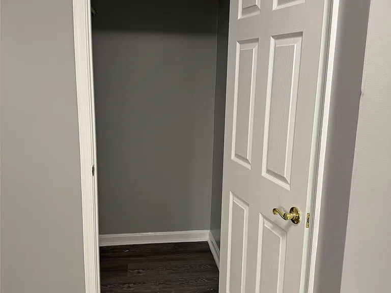 4154 Presgraves Ct — Photo 8