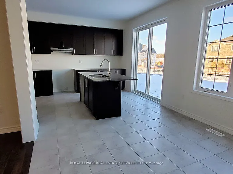 14 Morning Sparrow Dr — Photo 4
